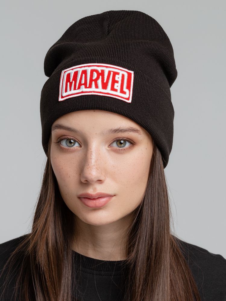 Шапка с вышивкой Marvel