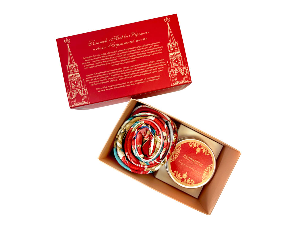 Набор: платок Русский полевой букет и свеча Цветы и травы