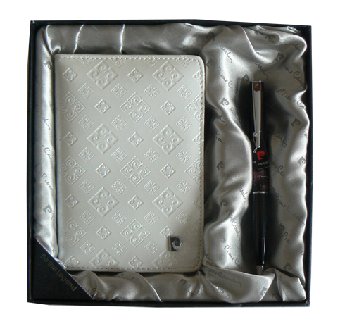Набор: Обложка для паспорта и ручка. Ручка шариковая ,PS1138WH